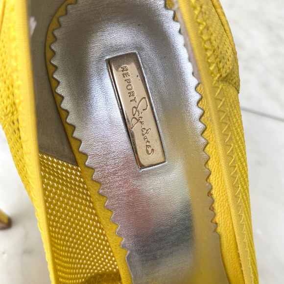 REPORT SIGNATURE Yellow open toe Platform Pumps size 7 - Picture 13 of 13